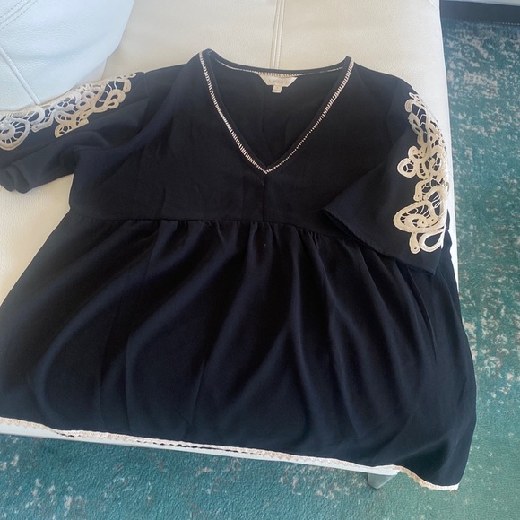 Blouse - Picture 1 of 4